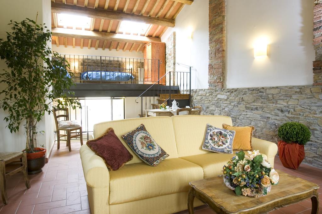 Agriturismo Rimaggiori Relaxing Country Home And Typical Italian Restaurant Barberino di Mugello Exterior photo